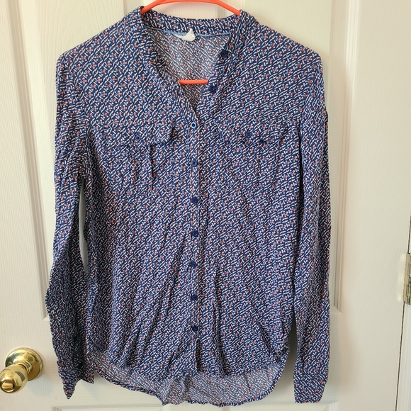 Button Up - Picture 1 of 2